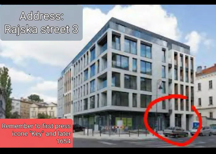 Boutique 108 - Old City, Luxury Apt. With A Garage